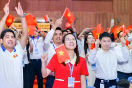 Les jeunes vietnamiens à la 23e Rencontre d'amitié entre les jeunes Vietnam - Chine. Photo: thanhnien.vn