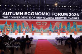 Dans le cadre du Forum, Ho Chi Minh-Ville a lancé une plateforme numérique dédiée au programme de relance de la consommation à l’occasion des fêtes de fin d’année 2026 et du Nouvel An lunaire 2027. Photo : VNA