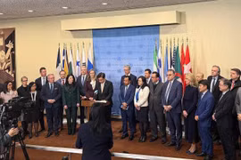 Le Vietnam et 43 autres pays ont adopté une Déclaration conjointe sur la lutte contre la traite des personnes utilisant les technologies numériques. Photo: VNA