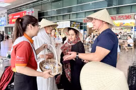 Des touristes iraniens effectueront un voyage de 10 jours au Vietnam. Photo : chinhphu.vn