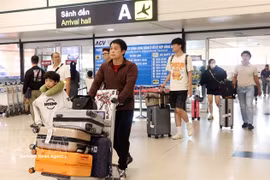 La modernisation du réseau permettra des communications sécurisées et fluides pour les opérations aéroportuaires et les voyageurs. Photo : VNA