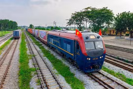La ligne ferroviaire d'Ao Cai-Hanoi-Hai Phong longera le deuxième plus grand corridor économique du Vietnam. (Photo : VietnamPlus)