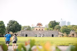 La cité impériale de Thang Long, un site historique très prisé des visiteurs pendant les vacances. Photo : VNA