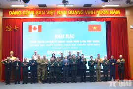 Des délégués lors de la cérémonie d’ouverture du cours de formation des officiers d’état-major des Nations unies 2026 (UNSOC 2026), soutenu par le Canada. Photo : VNA