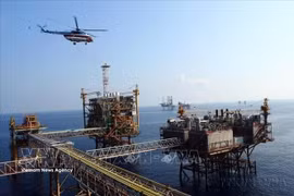 La plateforme technologique centrale n° 2 du gisement de Bạch Hổ, exploité par la coentreprise vietnamo-russe Vietsovpetro. Photo : VNA