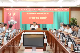 Lors de la 8e session de la Commission centrale de contrôle du Parti sous la présidence de Trân Sy Thanh. Photo : VNA