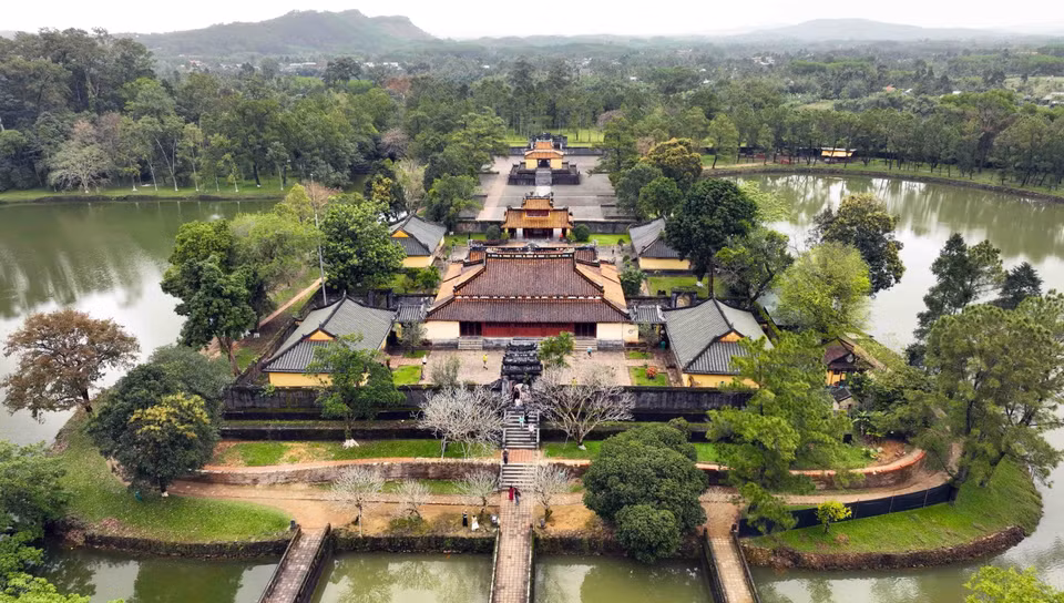 Le tombeau du roi Minh Mang (Hieu Lang), situé sur la montagne Cam Ke, commune de Huong Tho, cité municipale de Huong Tra. Photo : Vu Sinh – VNA
