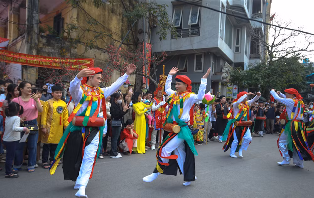 danse Bông.jpg