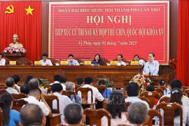 Le président de l’Assemblée nationale Trân Thanh Mân s’exprime lors de sa rencontre avec les électeurs de Cân Tho, le 1er juillet. Photo : VNA