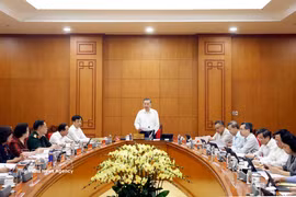 Le secrétaire général du Parti communiste du Vietnam et président de la République, Tô Lâm, s’exprime lors de la séance de travail avec la Commission de l’organisation du Comité central du Parti. Photo : VNA