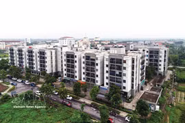 Le quartier de logements sociaux de Mê Linh (Hanoï). Le Vietnam ouvre de nouvelles opportunités d’investissement sélectif dans le logement social et les zones industrielles. Photo : VNA