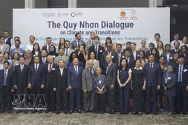 Délégués au Dialogue de Quy Nhon sur le climat et les transitions. Photo : VNA