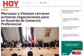 Article paru sur le journal paraguayen "Hoy" sur les négociations en vue d’un accord commercial préférentiel (ACP) entre le Vietnam et le Mercosur, Photo: VNA