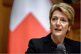 Mme Karin Keller-Sutter présidera la Confédération helvétique en 2025. Photo : VNA