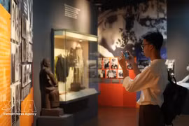 Le Musée des femmes du Sud numérise plus de 1.000 objets pour les exposer grâce à la technologie holographique Photo : VNA
