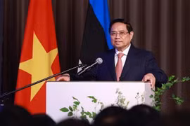 Le Premier ministre Pham Minh Chinh s’exprime lors du Forum des affaires Vietnam-Estonie. Photo : VNA
