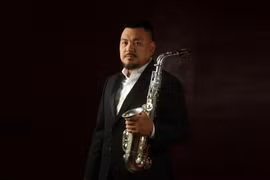 Le saxophoniste Quyên Thiên Dac. Photo: VNP