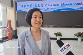 Tan Mingming, cheffe adjointe du Bureau des affaires étrangères de la ville de Dezhou. Photo: VNA
