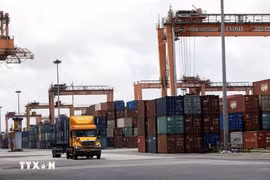 Le gouvernement a publié un décret sur le contrôle du commerce stratégique. Photo d’illustration : VNA