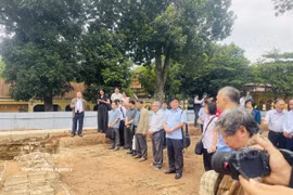 Les découvertes archéologiques apportent un éclairage nouveau sur le palais Kinh Thiên. Photo : VNA
