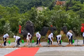 Cérémonie de mise en chantier de la première usine de transformation d'épices biologiques destinées à l'exportation à Cao Bang, le 24 août 2026. Photo : VNA