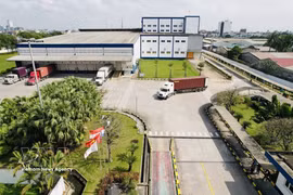 L'usine de FrieslandCampina à Ha Nam est l'une des pionnières en Asie à mettre en œuvre un modèle de production verte. Photo : VNA