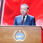 Le secrétaire général du Parti, To Lam, présent à la cérémonie marquant les 80 ans du renseignement de la Police populaire. Photo: VNA