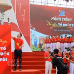 Cérémonie de lancement du voyage « J’aime ma patrie » 2026, à Nghê An. Photo: VNA