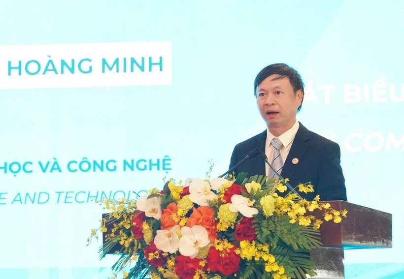 Le vice-ministre des Sciences et des Technologies, Hoang Minh, s'exprime lors de l'événement. Photo : internet