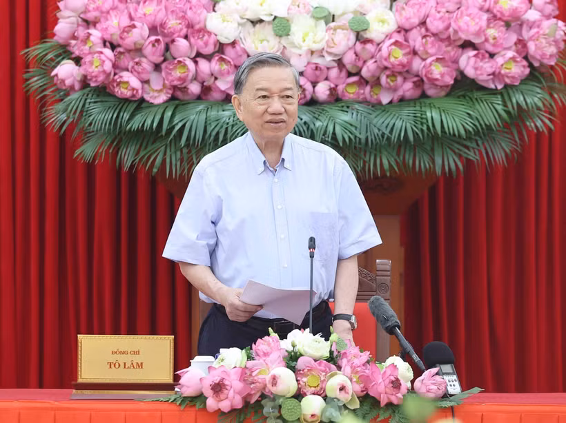 Le secrétaire général du Parti communiste du Vietnam (PCV), Tô Lâm, lors de la réunion. Photo : VNA