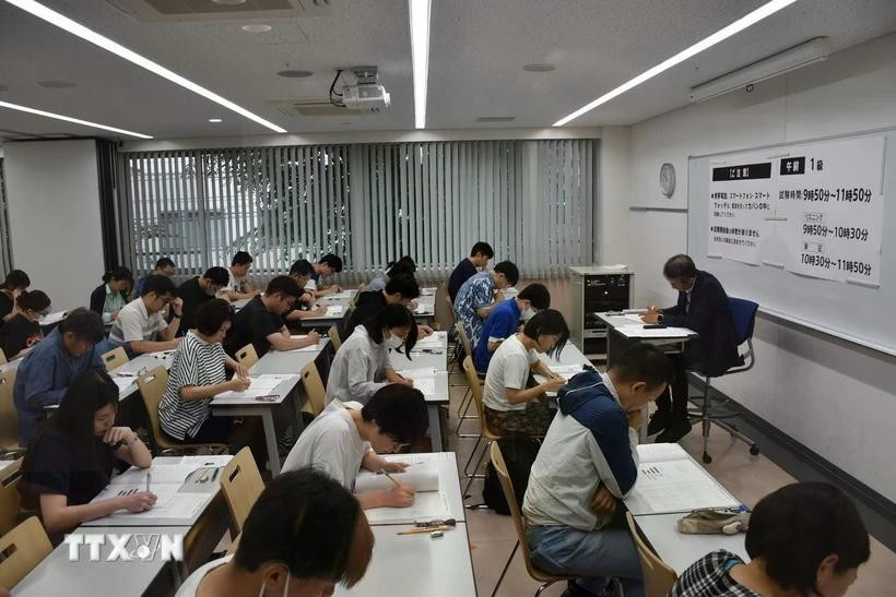L'examen de maîtrise du vietnamien organisé au Japon a franchi une nouvelle étape cette année, avec un nombre record de candidats et l'introduction pour la première fois, du niveau le plus élevé, le niveau 1. Photo : VNA