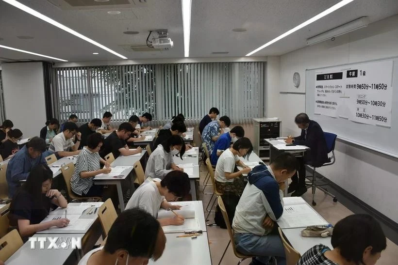 L'examen de maîtrise du vietnamien organisé au Japon a franchi une nouvelle étape cette année, avec un nombre record de candidats et l'introduction pour la première fois, du niveau le plus élevé, le niveau 1. Photo : VNA