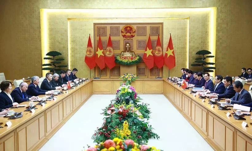 Lors de leur entretien à Hanoï. Photo : VNA