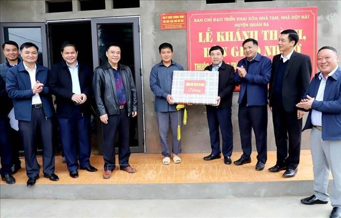 Ha Giang vise à achever le programme visant à éliminer l'habitat précaire dans la province montagneuse de Ha Giang (Nord) d'ici mi-2025. Photo : VNA