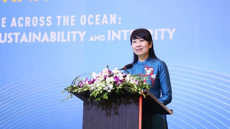 La professeure associée et docteure Nguyen Thi Lan Anh, directrice adjointe de l'Académie diplomatique du Vietnam, est la candidate vietnamienne au poste de juge au Tribunal international du droit de la mer (TIDM) pour le mandat 2026-2035. Photo : ministère des Affaires étrangères