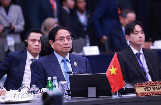 Le PM Pham Minh Chinh au 28e Sommet ASEAN+3. Photo : VNA