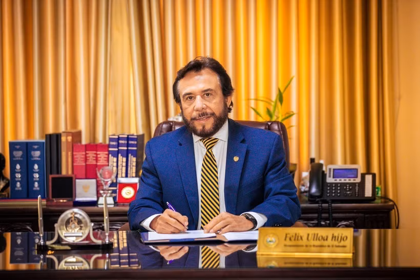 Le vice-président du Salvador, Félix Ulloa. Photo : VNA
