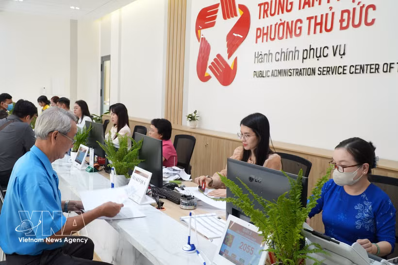  Centre de services administratifs publics du quartier Thu Duc, Hô Chi Minh-Ville. Photo : VNA