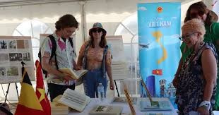Le stand du Vietnam au festival ManiFiesta 2025 en Belgique. Photo : VNA