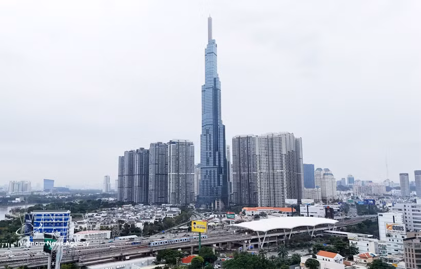 Portée par les aspirations populaires et guidée par le Parti, Hô Chi Minh-Ville s'affirme comme une mégapole moderne et un pôle de croissance verte mondial. Photo : VNA