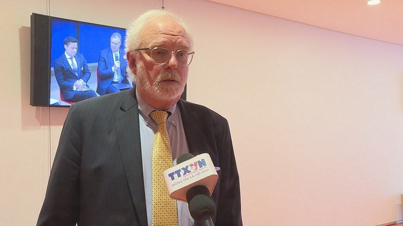 L’ancien ambassadeur des Etats-Unis au Vietnam David B. Shear (mandat 2011–2014). Photo : VNA
