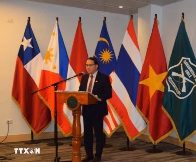 L'ambassadeur du Vietnam au Chili, Nguyên Viêt Cuong. Photo : VNA