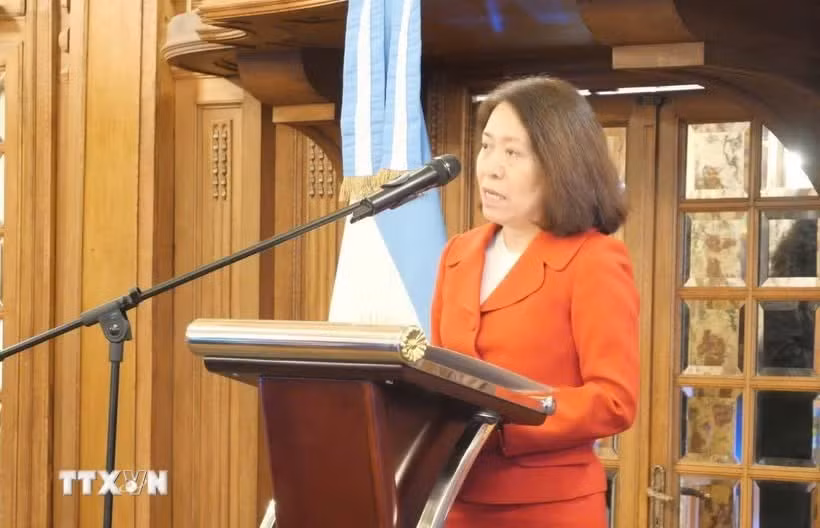 L’ambassadrice du Vietnam en Argentine, Ngo Minh Nguyet. Photo : VNA