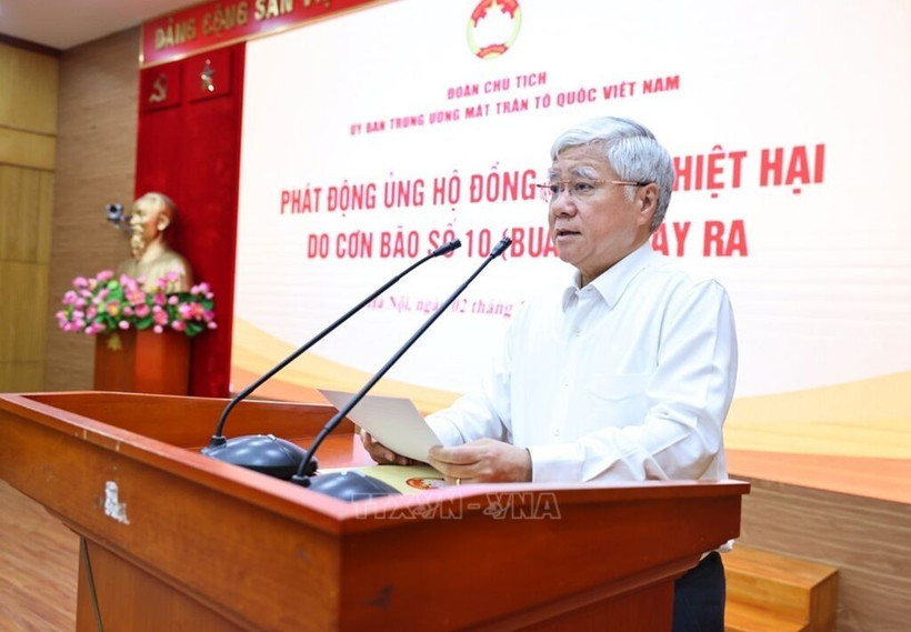 Dô Van Chiên, président du Comité central du Front de la Patrie du Vietnam (FPV) lancé un appel de soutien aux habitants touchés par le typhon n°10. Photo : VNA
