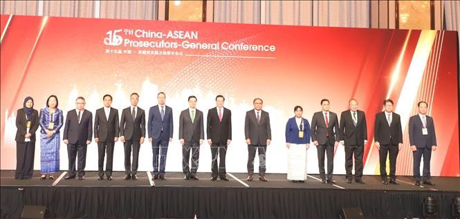 Délégués à la 15ᵉ Conférence des procureurs généraux des pays de l’ASEAN et de la Chine. Photo : VNA