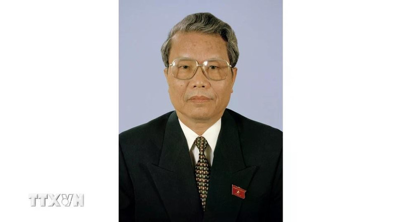 Le camarade Tran Duc Luong, ancien membre du Bureau Politique (BP), ancien président vietnamien. Photo : VNA