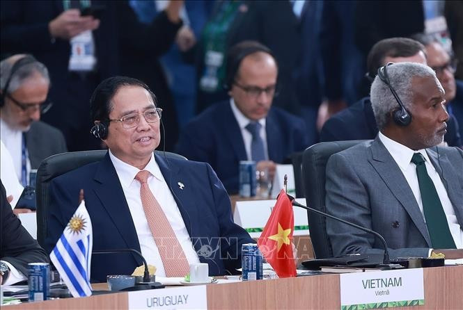 Le Premier ministre Pham Minh Chinh à la session de haut niveau sur le thème « Environnement, COP30 et santé mondiale ». Photo : VNA