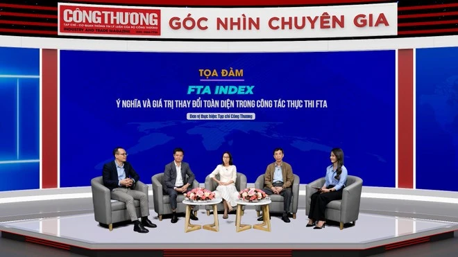 Séminaire «Indice ALE : signification et valeur d’un changement global dans la mise en œuvre des ALE », organisé par le magazine «Cong Thuong « (Industrie et Commerce) le 6 décembre à Hanoi. Photo : VietnamPlus