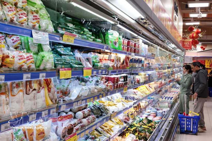 Le marché national est globalement revenu à un fonctionnement normal. Photo : VNA