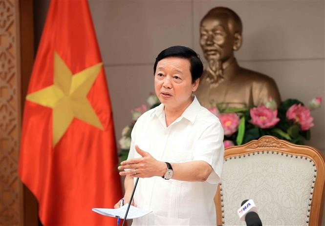 Le vice-Premier ministre Tran Hong Ha a présidé vendredi 23 septembre à Hanoï une réunion cruciale pour faire face au super typhon Ragasa. Photo : VNA
